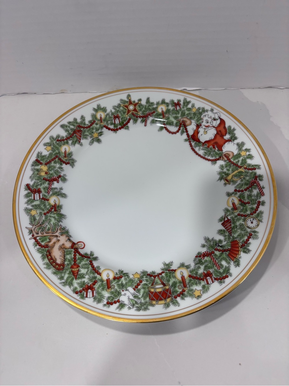 Vintage Fitz & Floyd, Inc. St. Nicholas 10 1/2” Dinner Plate